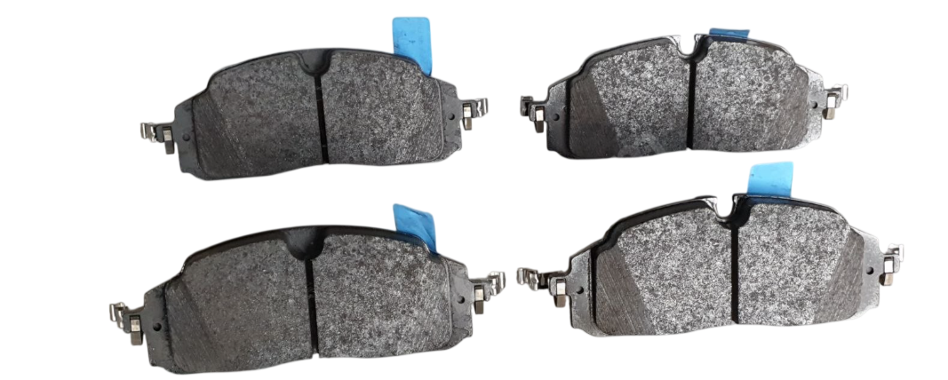 ÖN FREN BALATASI FİŞSİZ TRANSİT V363 - CUSTOM 2023 -