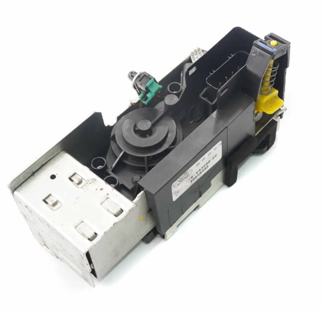 BAGAJ KİLİDİ SAĞ CONNECT 2009 - 2013